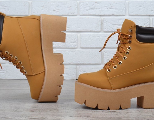 Черевики жіночі на платформі Jeffrey Campbell Nirvana Yellow Boot style