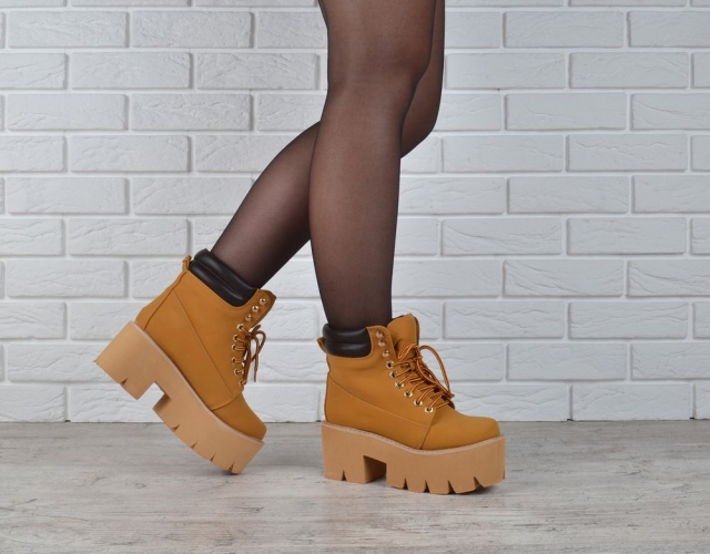 Черевики жіночі на платформі Jeffrey Campbell Nirvana Yellow Boot style