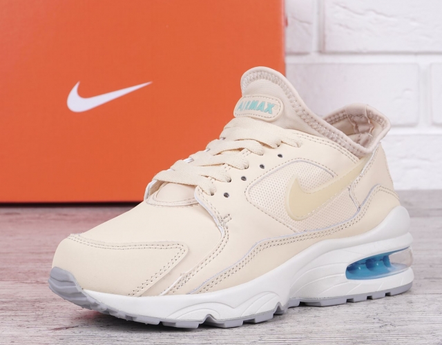 Кроссовки женские кожаные Nike Air Max beige and blue sky бежевые