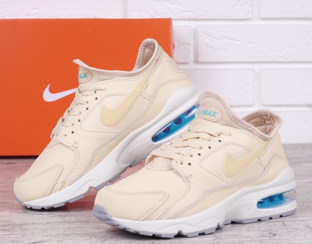 Кроссовки женские кожаные Nike Air Max beige and blue sky бежевые