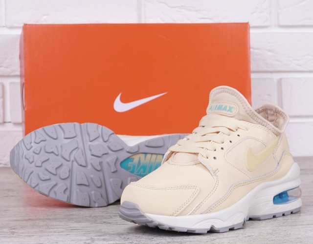 Кроссовки женские кожаные Nike Air Max beige and blue sky бежевые