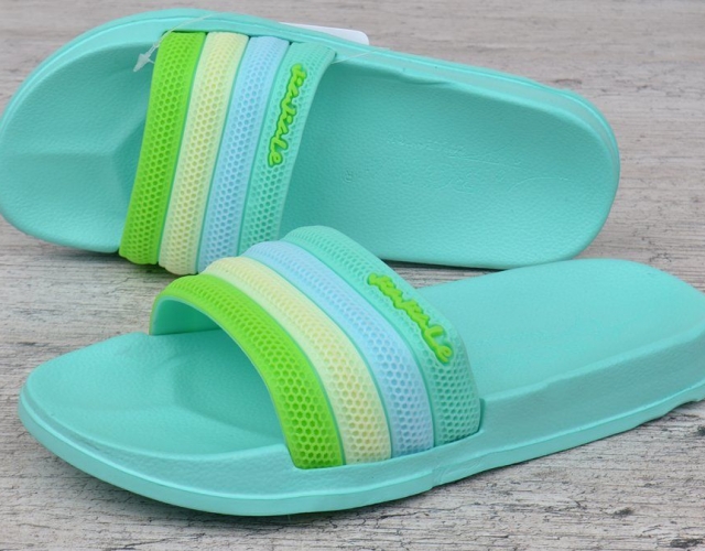 Шльопанці жіночі м'ятні Flip flops Bubble TM Bona