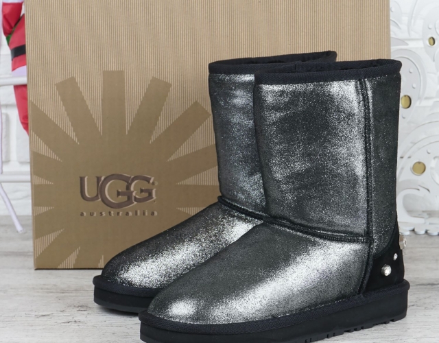 Уггі жіночі шкіряні чоботи UGG Australia чорне срібло