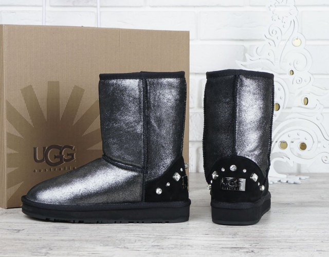 Уггі жіночі шкіряні чоботи UGG Australia чорне срібло