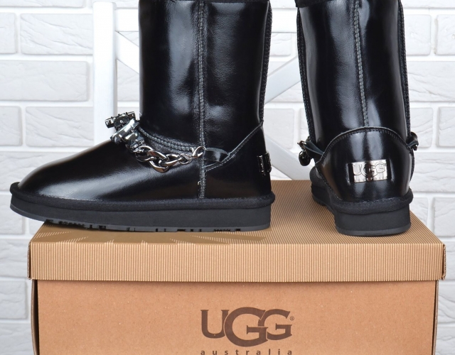 Уггі жіночі шкіряні UGG Australia jewerly чорні з прикрасою