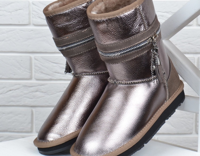 Уггі жіночі шкіряні UGG Australia Metallic Bronze зимові чоботи