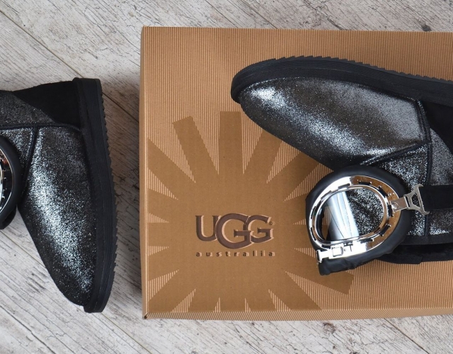 Уггі жіночі шкіряні UGG Australia з окулярами чорні срібло