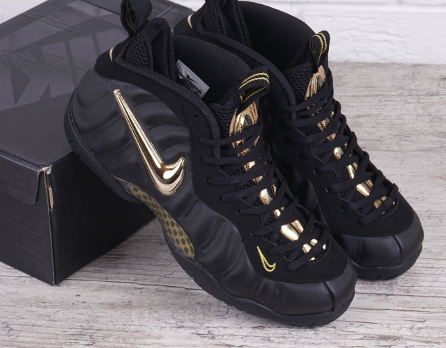 Кросівки чоловічі шкіряні Nike Air Foamposite Pro чорні