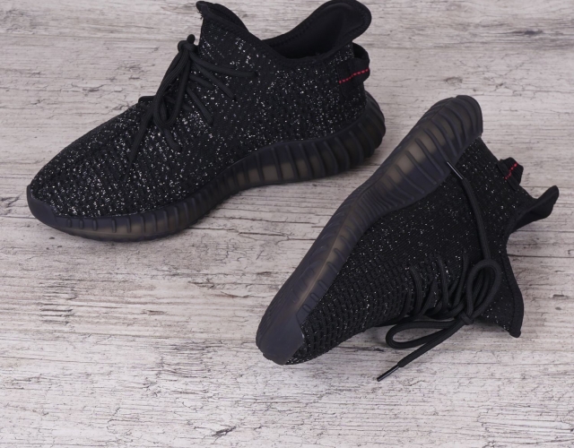 Кросівки чоловічі текстильні димчаста підошва Yeezy Black чорні