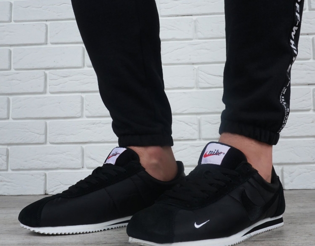 Кросівки чоловічі текстильні замш Nike Cortez Black чорні