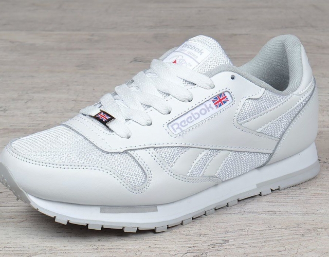 Кросівки чоловічі шкіряні Reebok Classic Leather white сітчасті білі