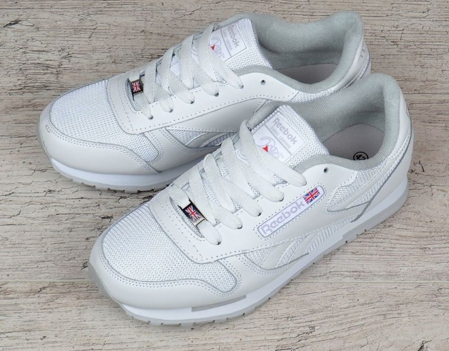 Кросівки чоловічі шкіряні Reebok Classic Leather white сітчасті білі