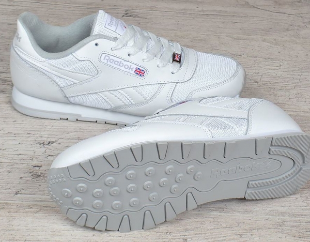 Кросівки чоловічі шкіряні Reebok Classic Leather white сітчасті білі