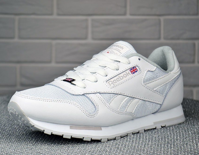 Кросівки чоловічі шкіряні Reebok Classic Leather white сітчасті білі