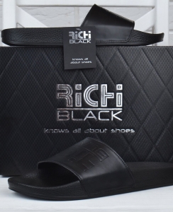 Шльопанці чоловічі шкіряні Richi Black чорні