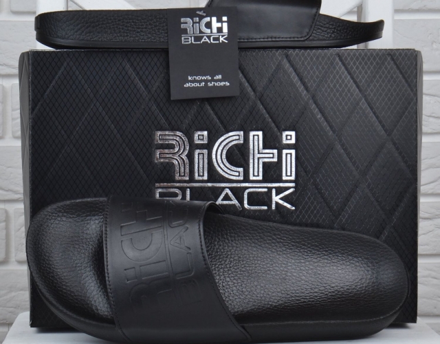 Шльопанці чоловічі шкіряні Richi Black чорні