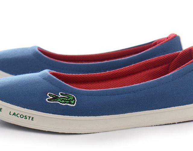 Кеди сліпони жіночі Lacoste текстильні блакитні з червоним